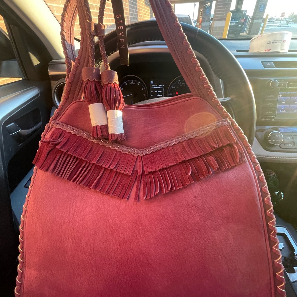 NEW STEVE MADDEN NEW Rose Fringe Shoulder Bag